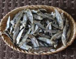 dried sardines